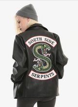 Load image into Gallery viewer, RIVERDALE SOUTHSIDE SERPENTS FAUX LEATHER JACKET HOT TOPIC EXCLUSIVE