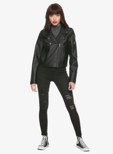 Load image into Gallery viewer, RIVERDALE SOUTHSIDE SERPENTS FAUX LEATHER GIRLS JACKET HOT TOPIC EXCLUSIVE
